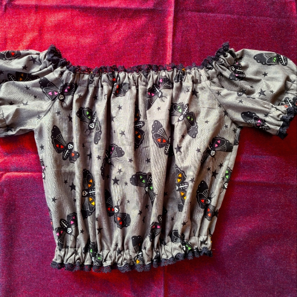 Moth Grey Over The Shoulder Ruffled CROP Top SMALL